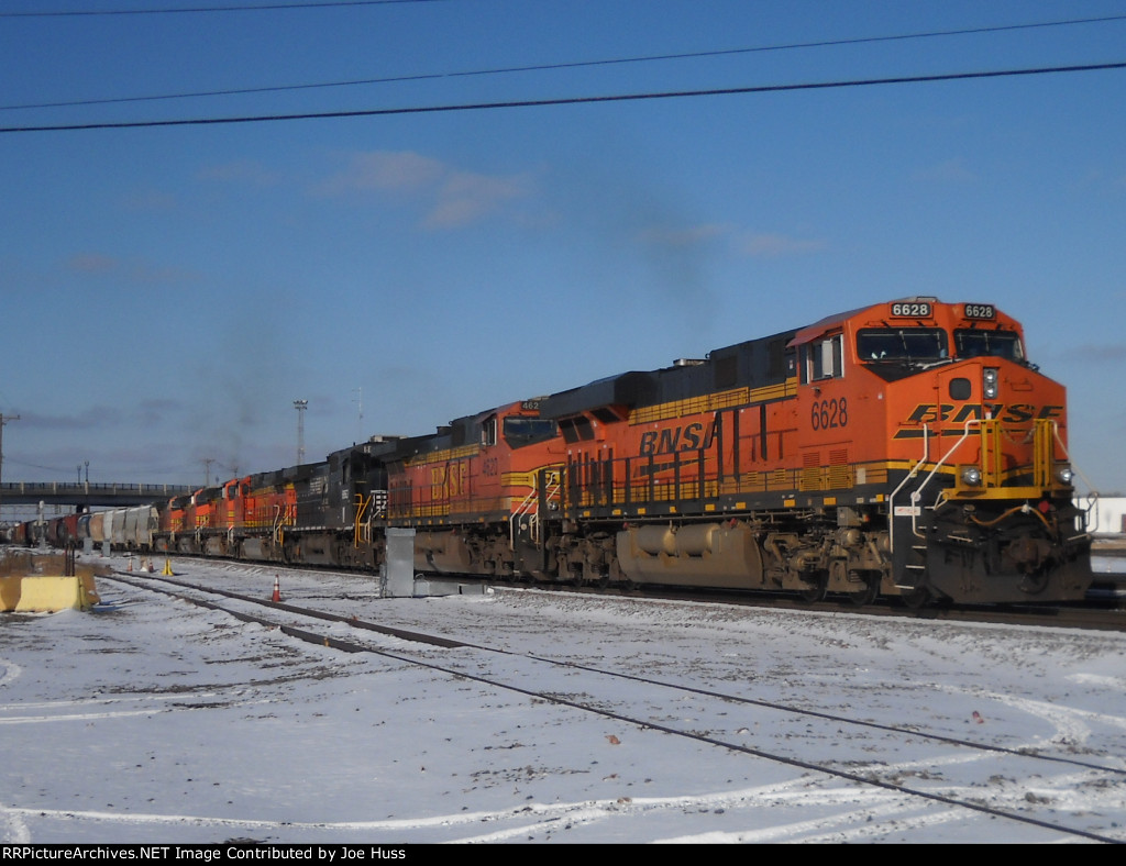 BNSF 6628 West